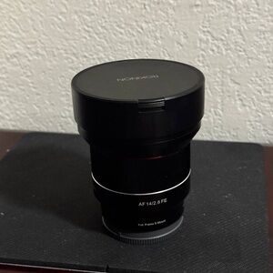 Rokinon AF 14MM F/2.8 FE E-Mount Lens With Cap no Box